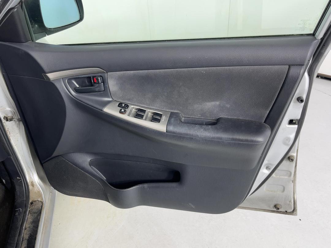 Photo '15' of Toyota Corolla