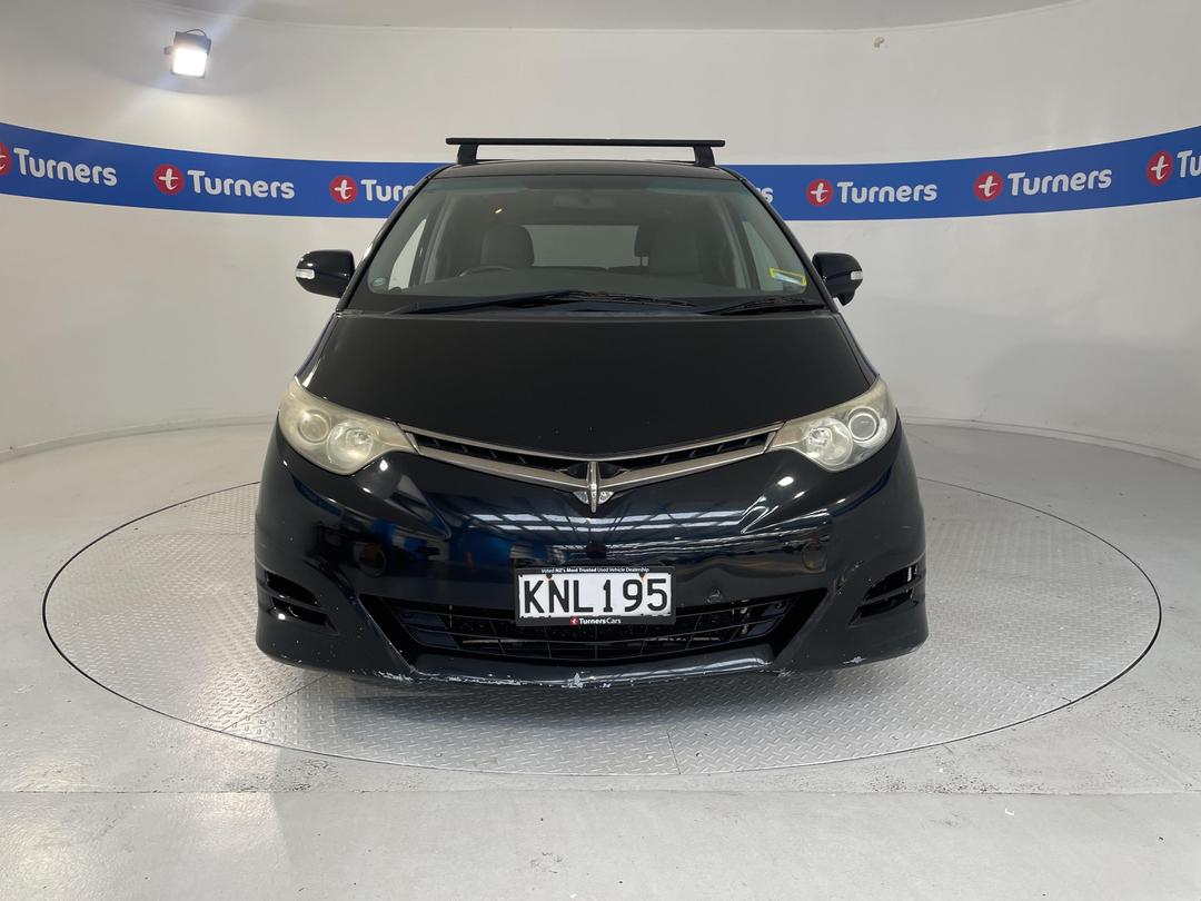 Photo '2' of Toyota Estima