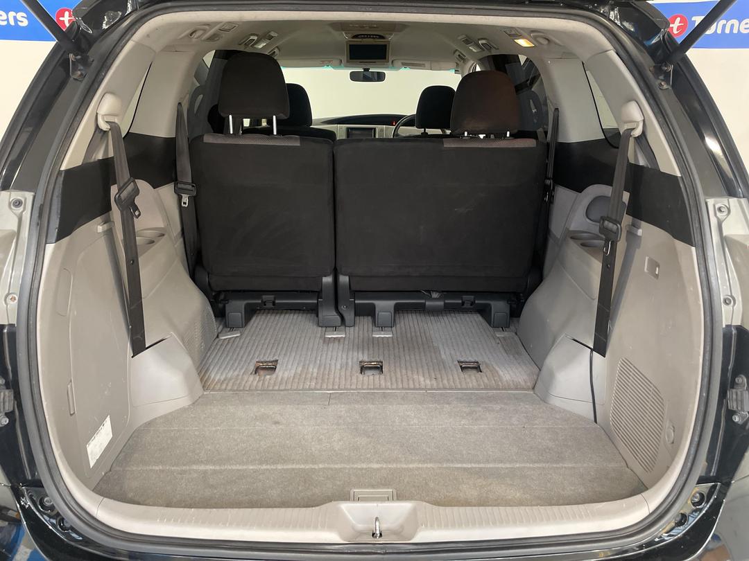 Photo '14' of Toyota Estima