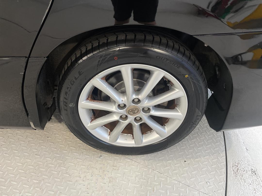 Photo '11' of Toyota Estima