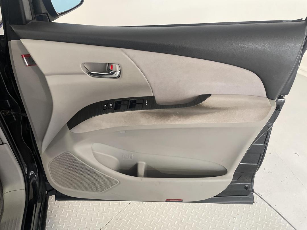 Photo '15' of Toyota Estima