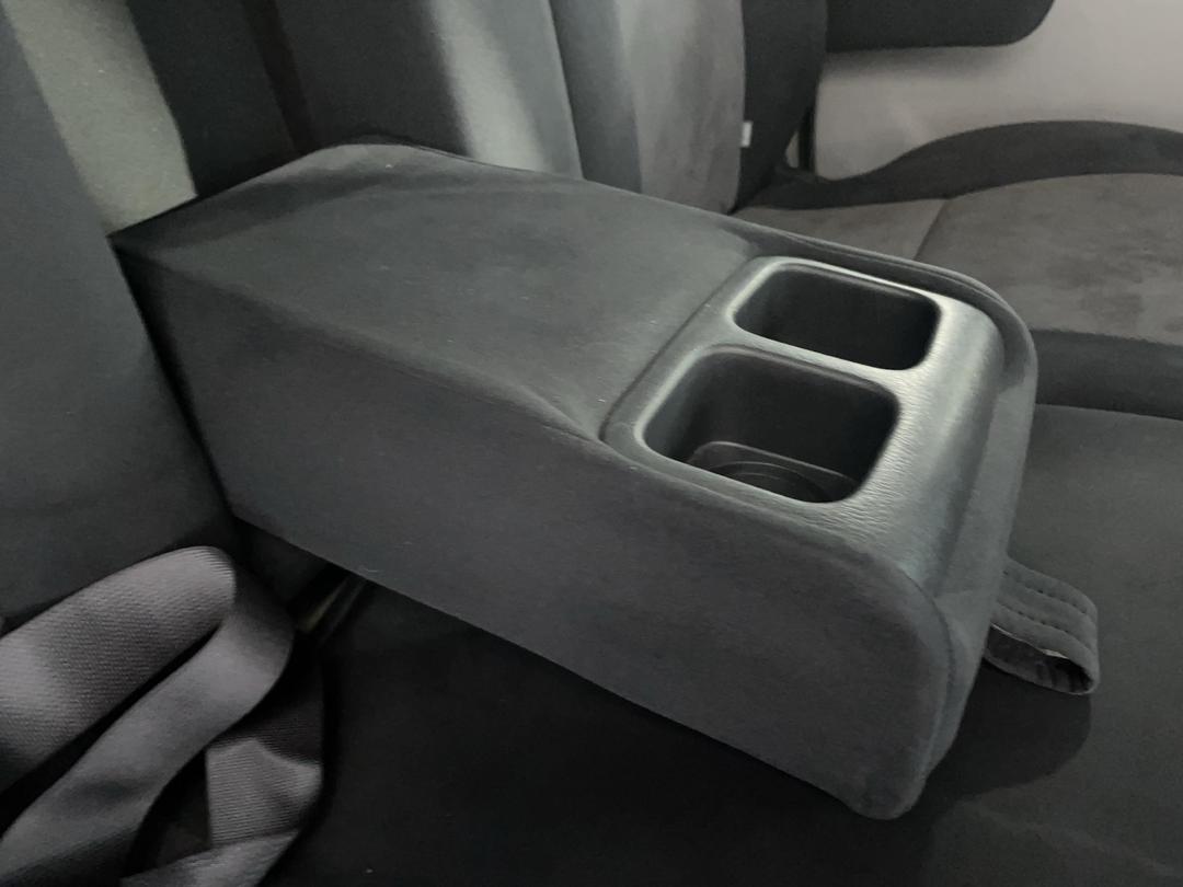 Photo '23' of Toyota Estima