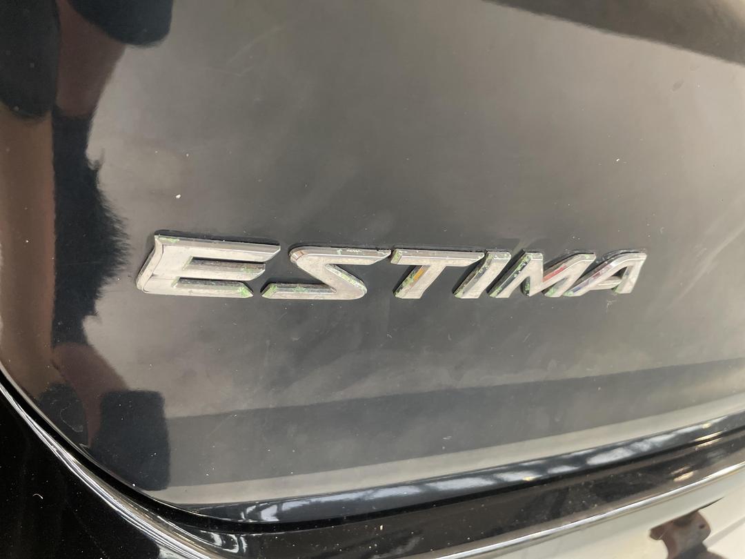Photo '33' of Toyota Estima