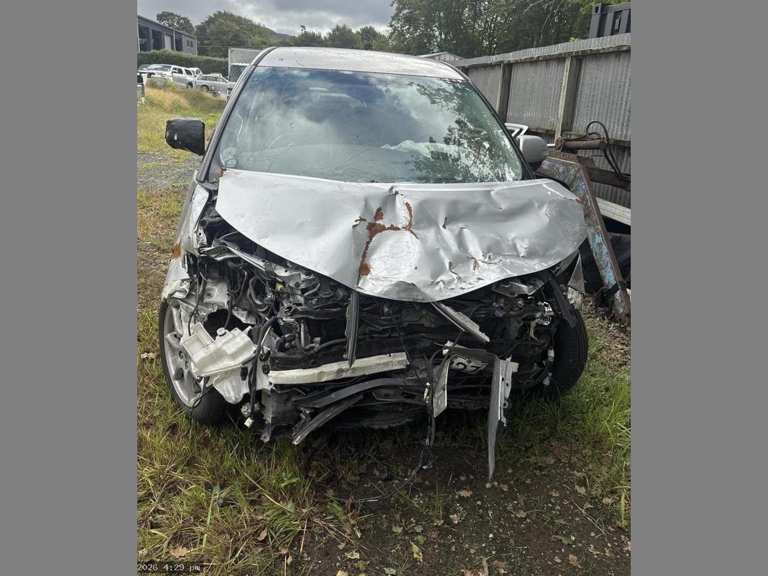 Photo '5' of Toyota Estima