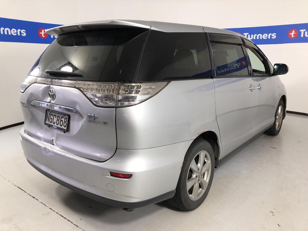 Photo '7' of Toyota Estima