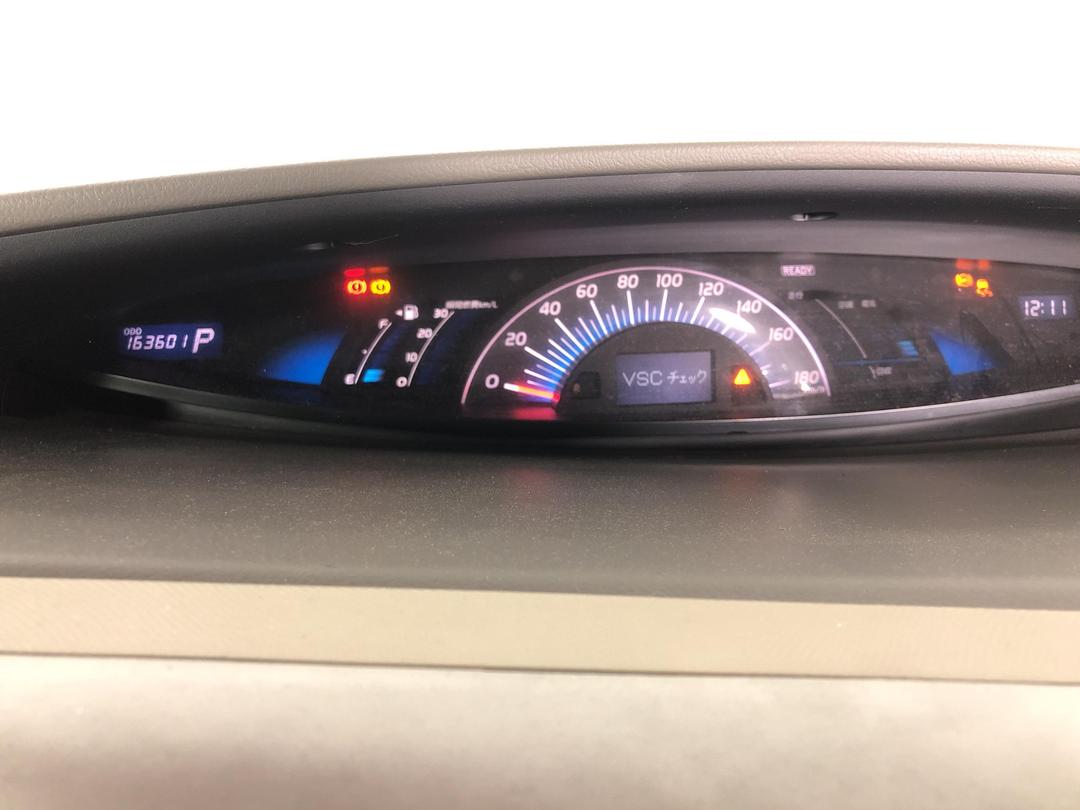 Photo '16' of Toyota Estima