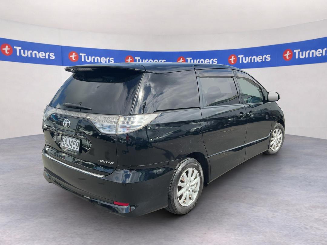 Photo '4' of Toyota Estima Photo '4' of Toyota Estima