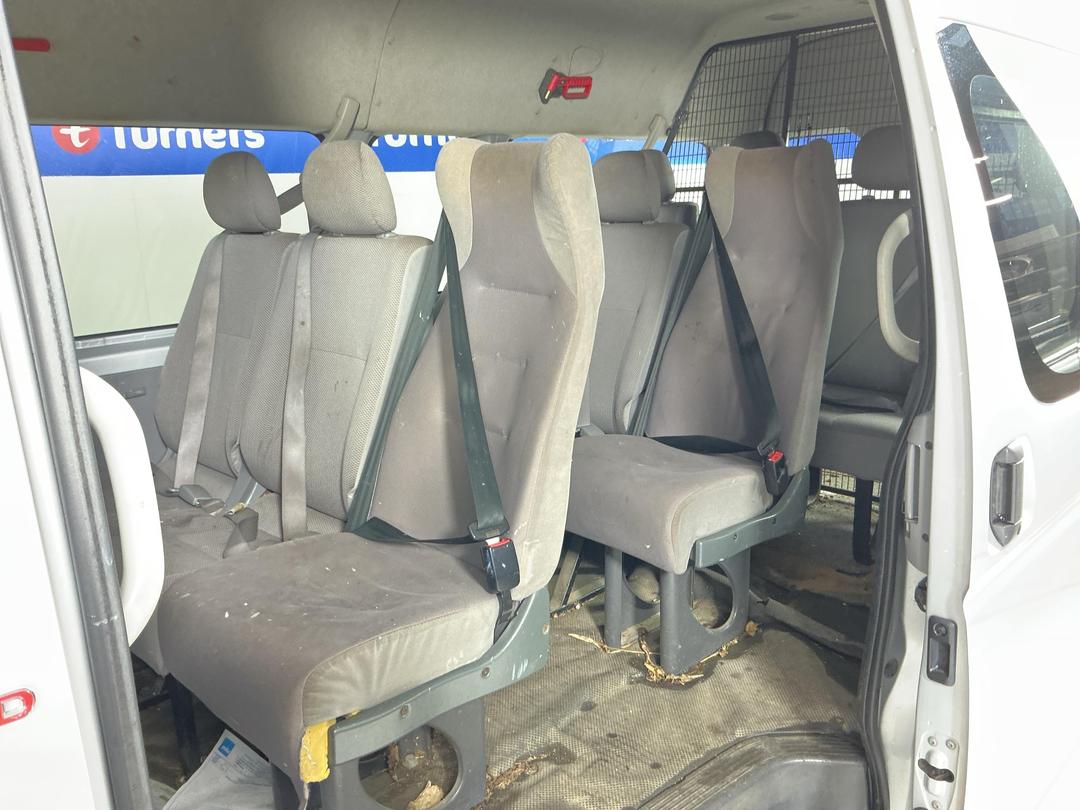 Photo '17' of Toyota Hiace TD