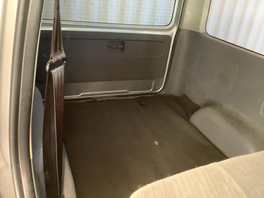 Photo '7' of Toyota Hiace