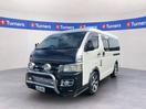 Thumbnail '4' of Toyota Hiace