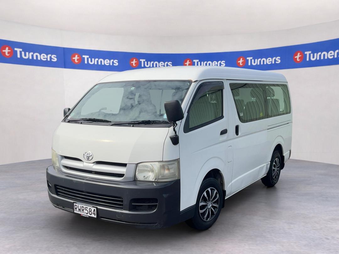 Photo '4' of Toyota Hiace