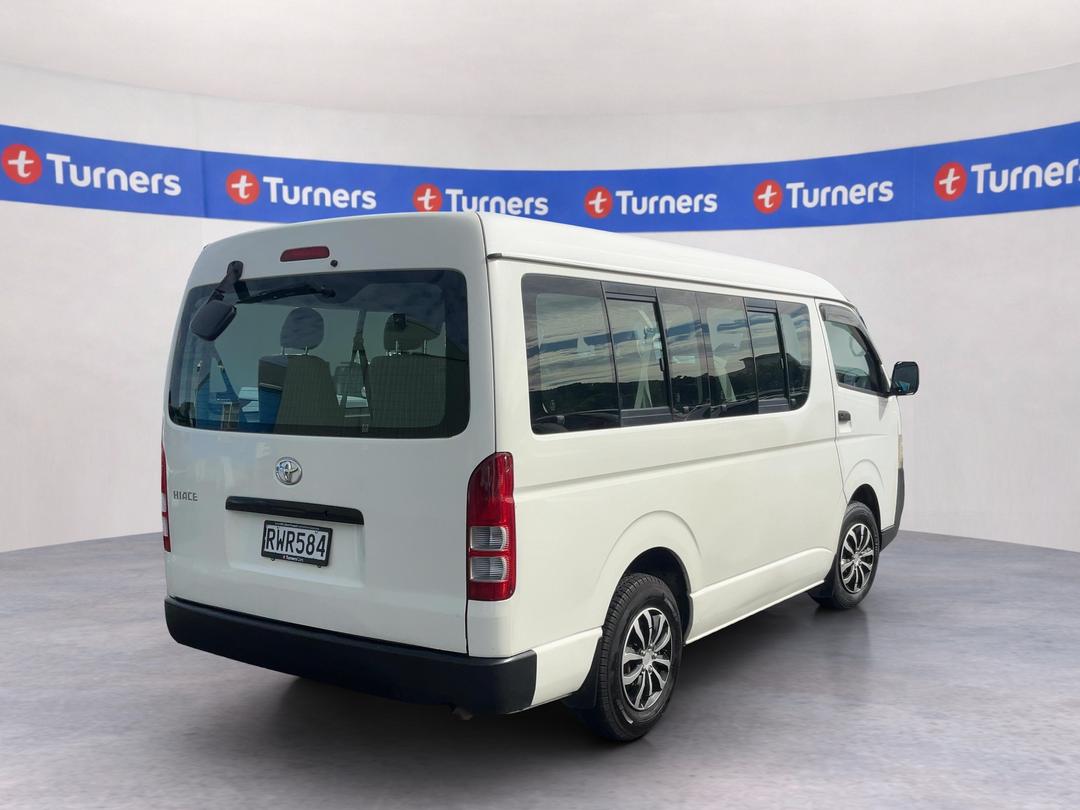 Photo '7' of Toyota Hiace