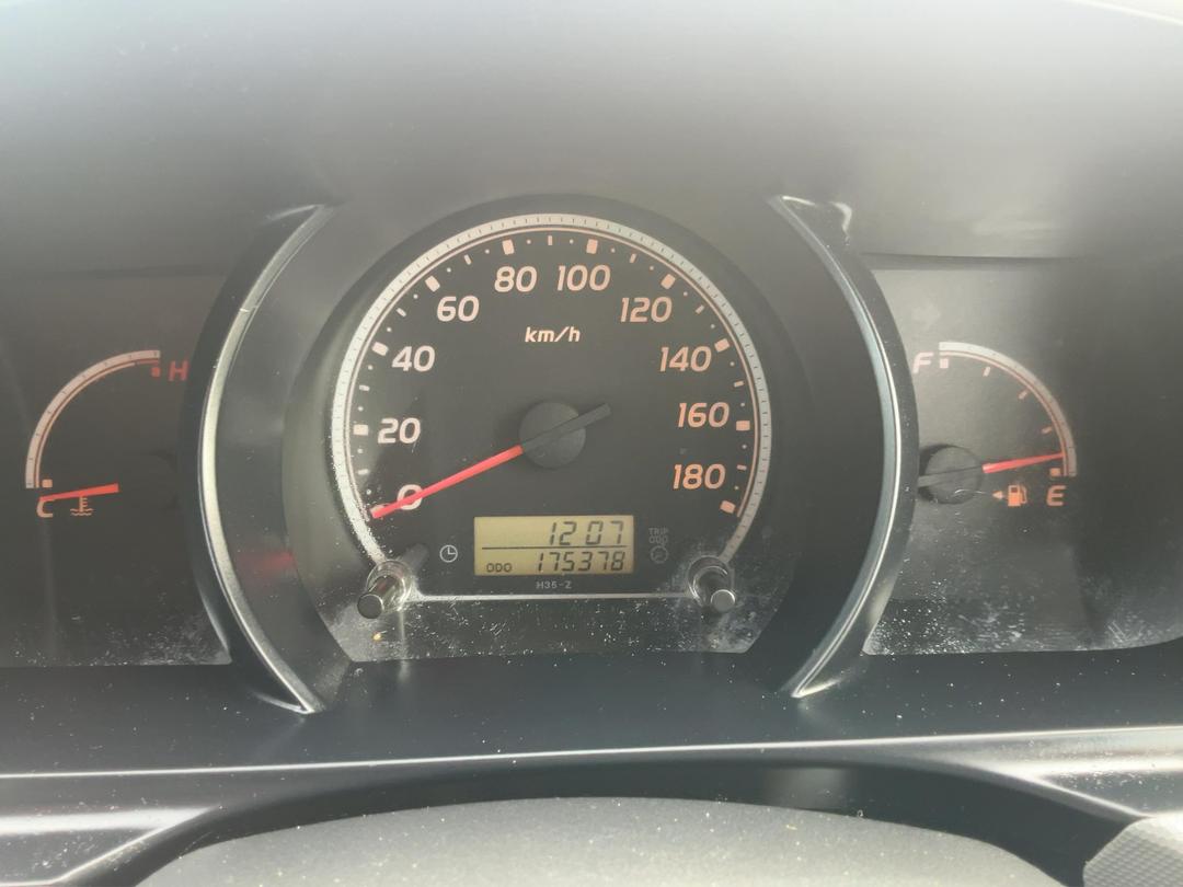 Photo '20' of Toyota Hiace