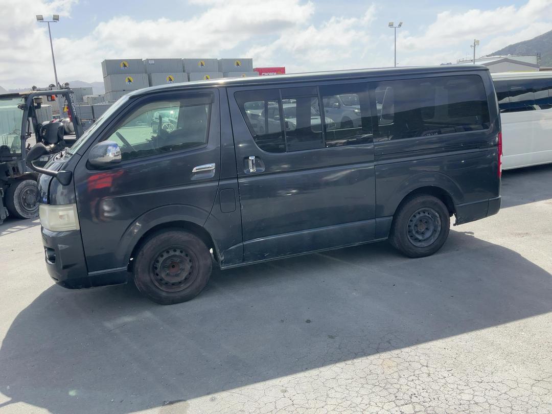 Photo '4' of Toyota Hiace Regius ACE Photo '4' of Toyota Hiace Regius ACE