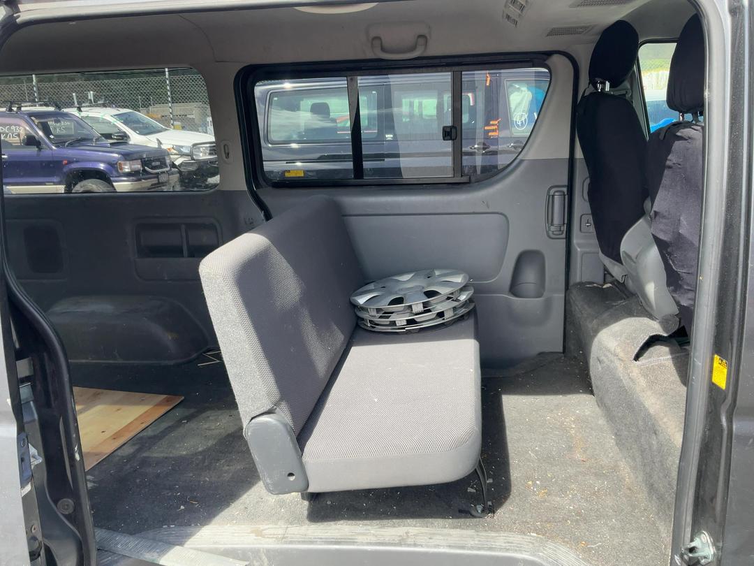 Photo '12' of Toyota Hiace Regius ACE Photo '12' of Toyota Hiace Regius ACE