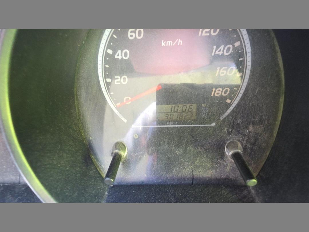 Photo '8' of Toyota Hiace Regius Photo '8' of Toyota Hiace Regius