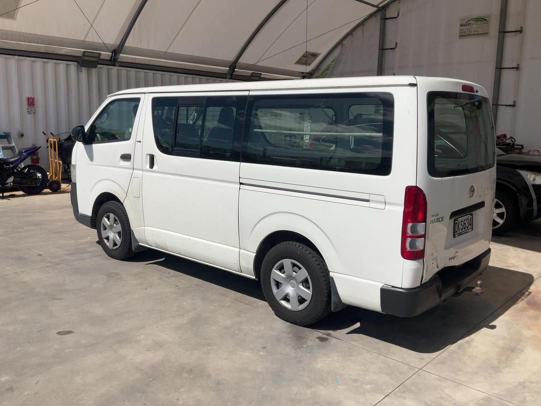 Photo '7' of Toyota Hiace Tdzl Photo '7' of Toyota Hiace Tdzl