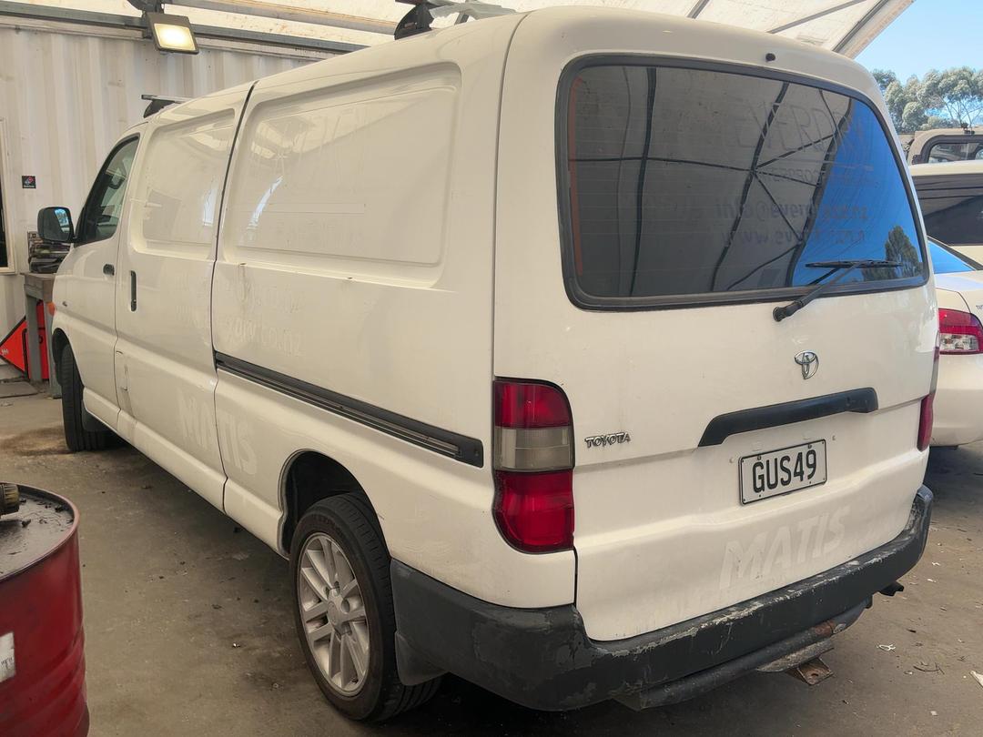 Photo '7' of Toyota Hiace