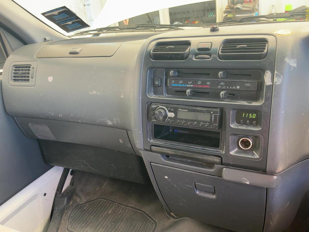 Photo '21' of Toyota Hiace