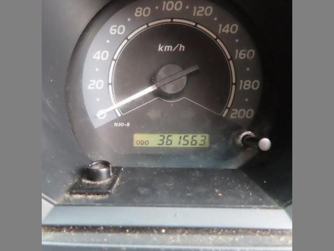 Photo '10' of Toyota Hilux TD D/C