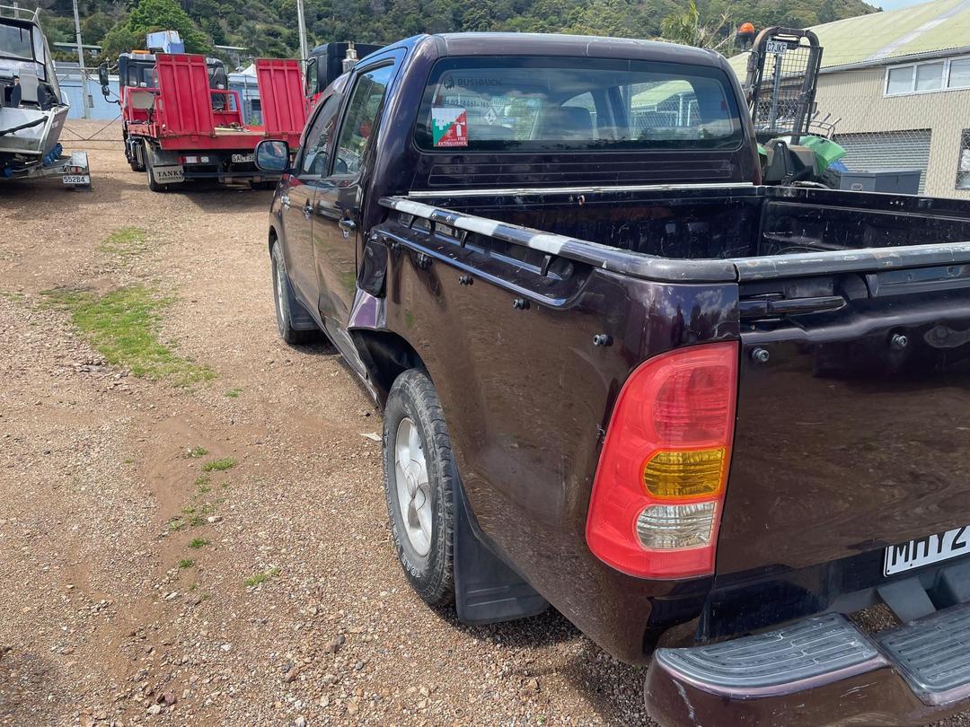 Photo '7' of Toyota Hilux TD D/C