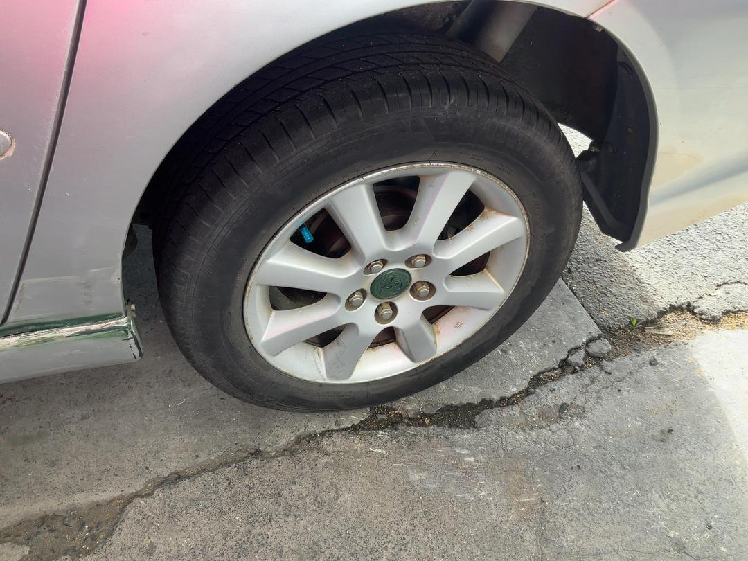 Photo '8' of Toyota Ipsum