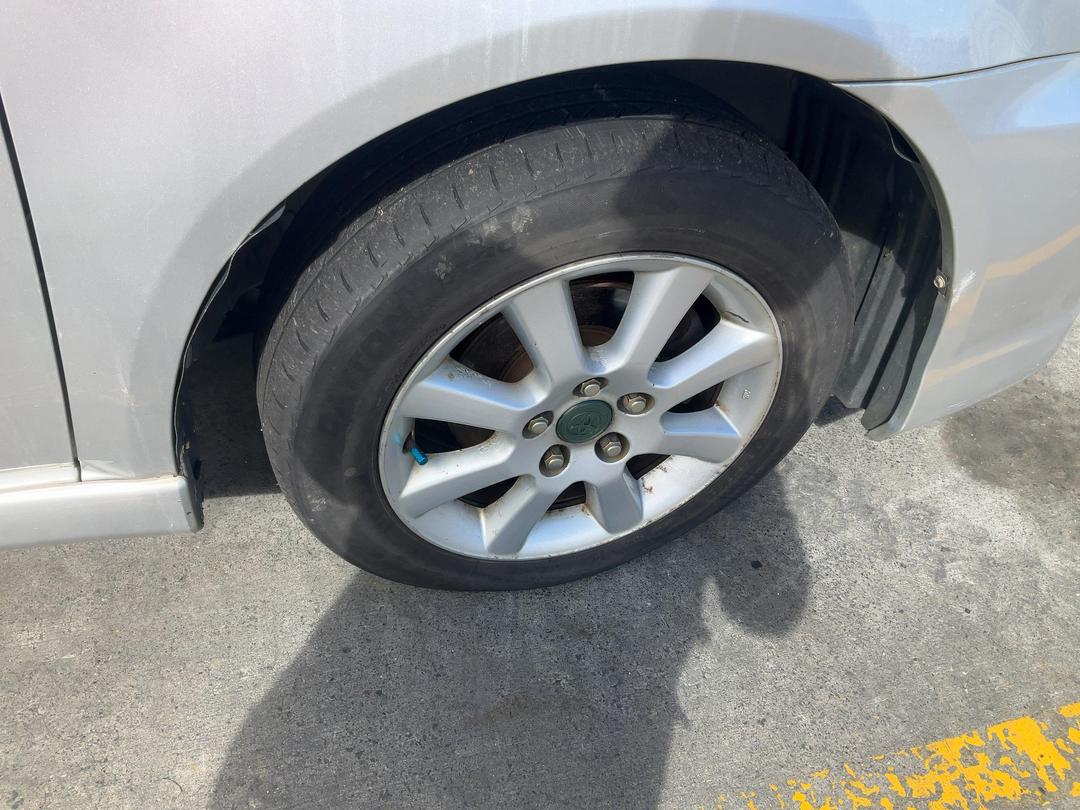 Photo '10' of Toyota Ipsum