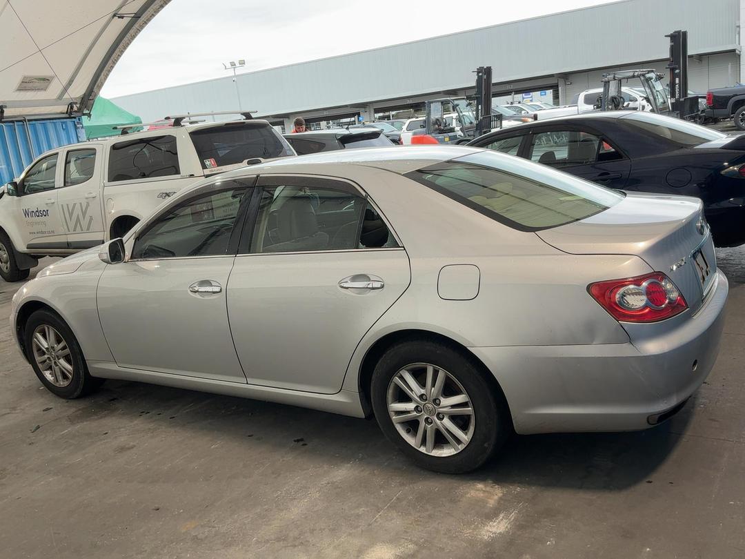 Photo '9' of Toyota Mark X X Photo '9' of Toyota Mark X X