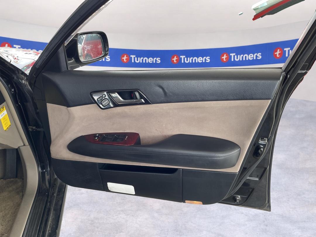 Photo '12' of Toyota Markx 250G V6 Auto