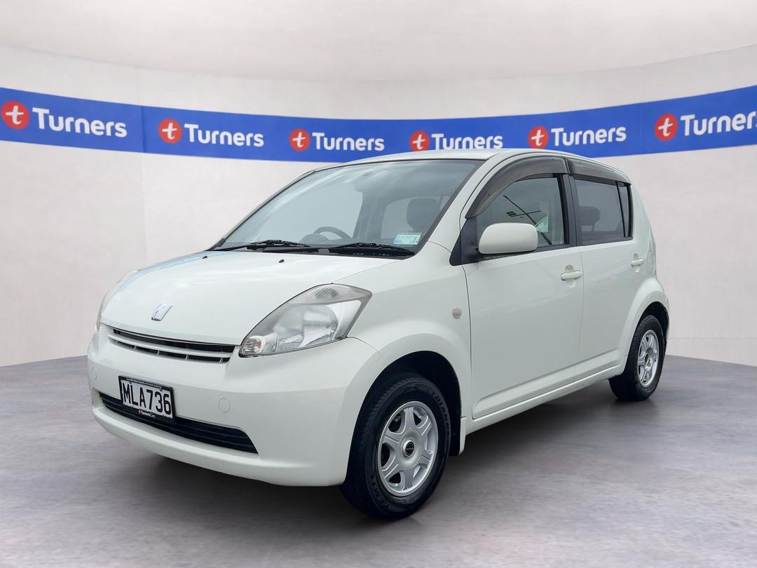 Photo '4' of Toyota Passo