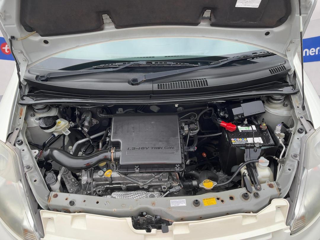 Photo '13' of Toyota Passo