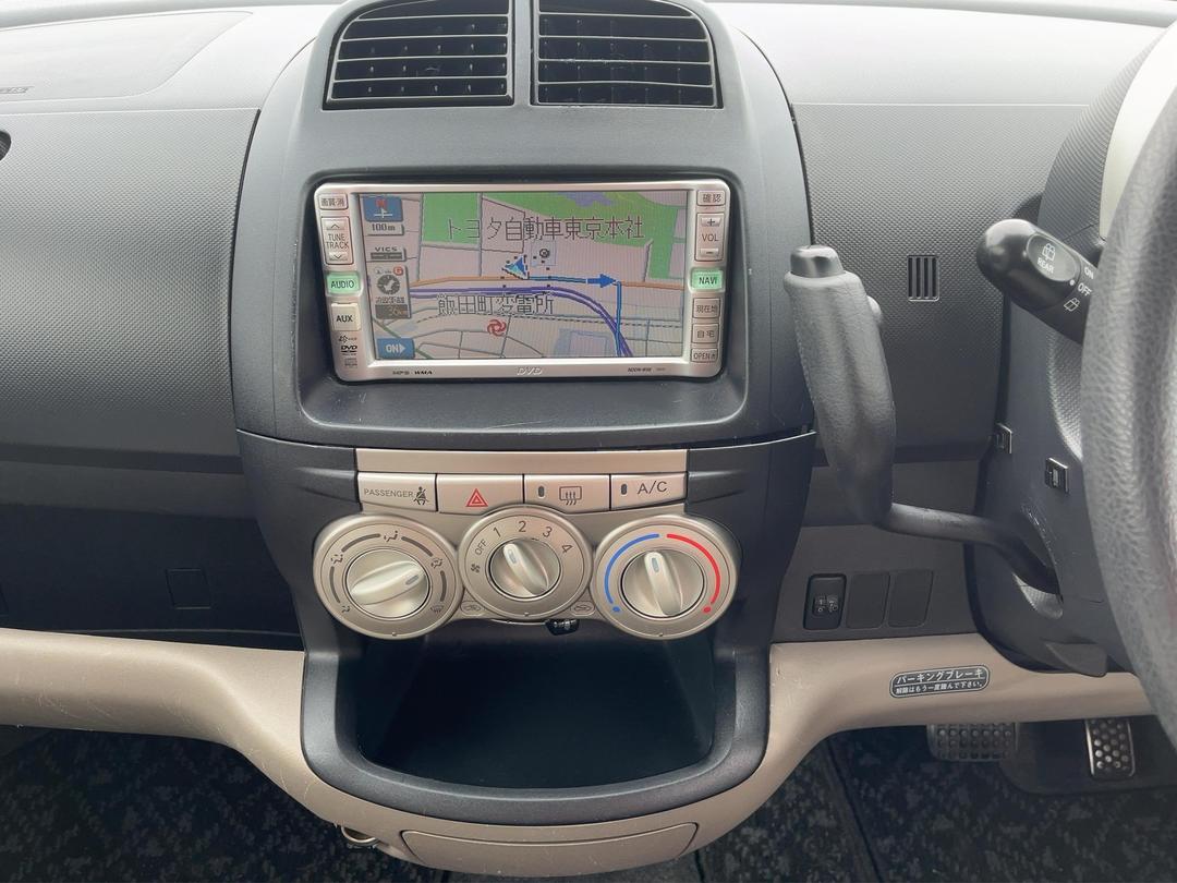 Photo '18' of Toyota Passo