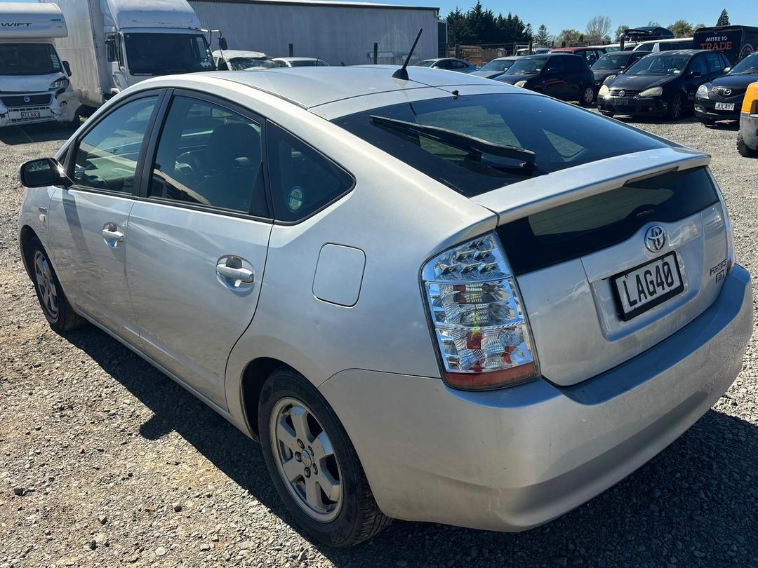 Photo '6' of Toyota Prius Photo '6' of Toyota Prius