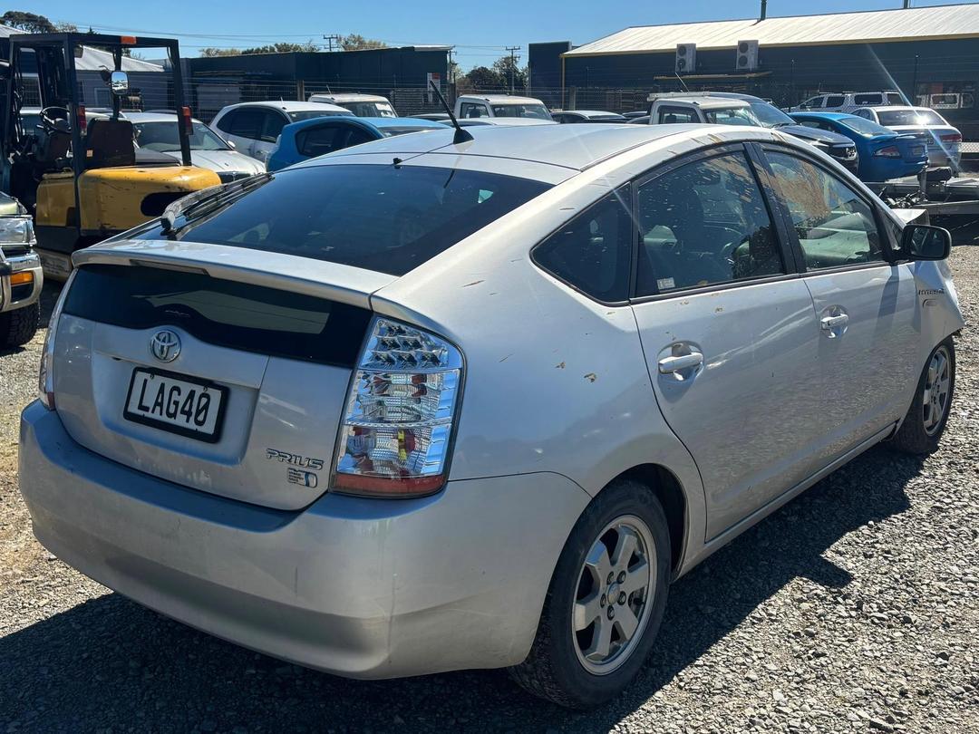 Photo '8' of Toyota Prius Photo '8' of Toyota Prius