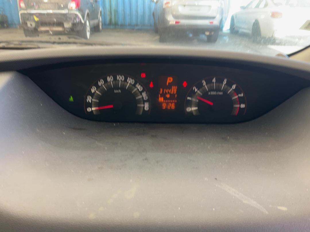 Photo '9' of Toyota Ractis 1.5 Photo '9' of Toyota Ractis 1.5