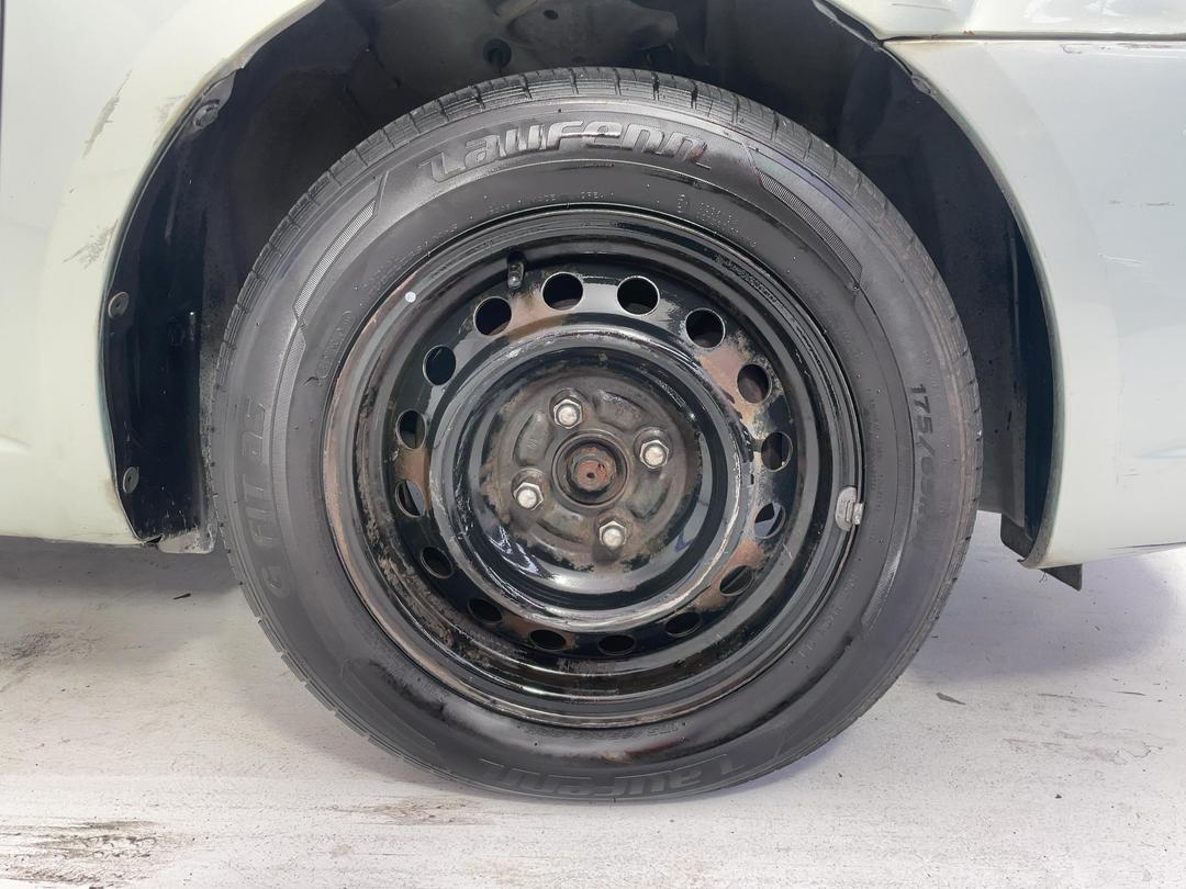 Photo '9' of Toyota Raum