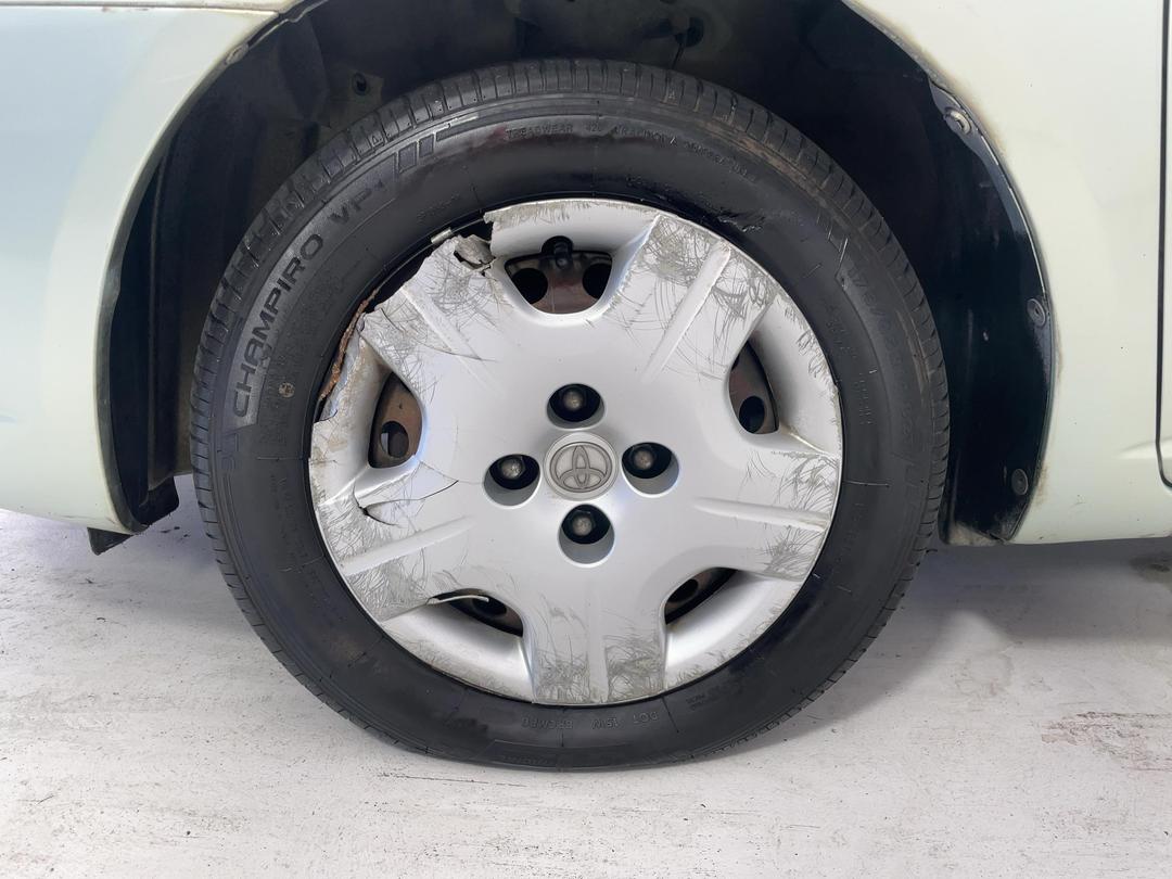 Photo '10' of Toyota Raum