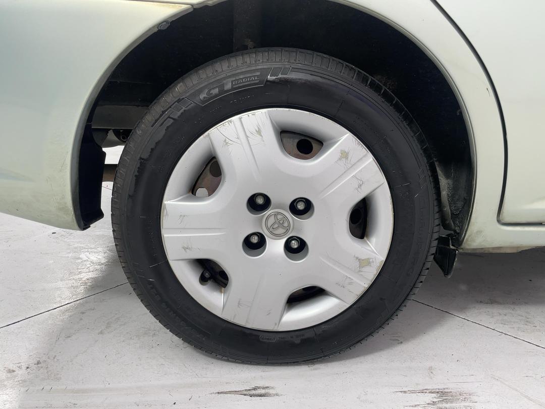 Photo '12' of Toyota Raum