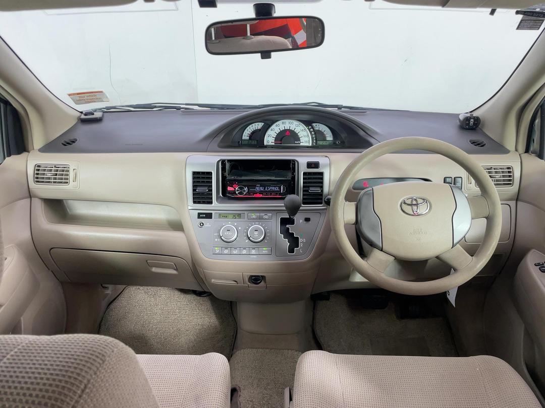 Photo '17' of Toyota Raum