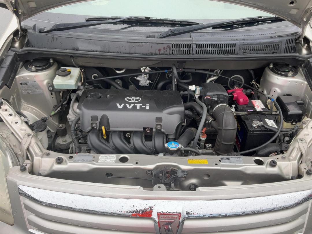 Photo '7' of Toyota Raum Photo '7' of Toyota Raum