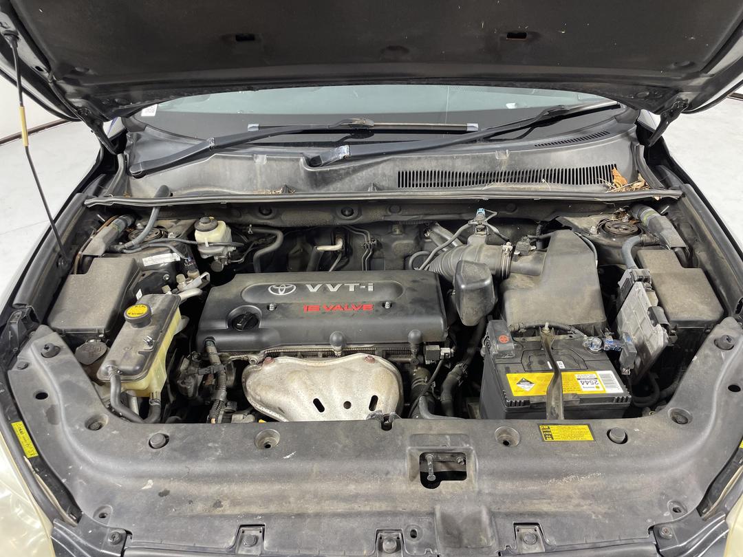 Photo '11' of Toyota Rav4