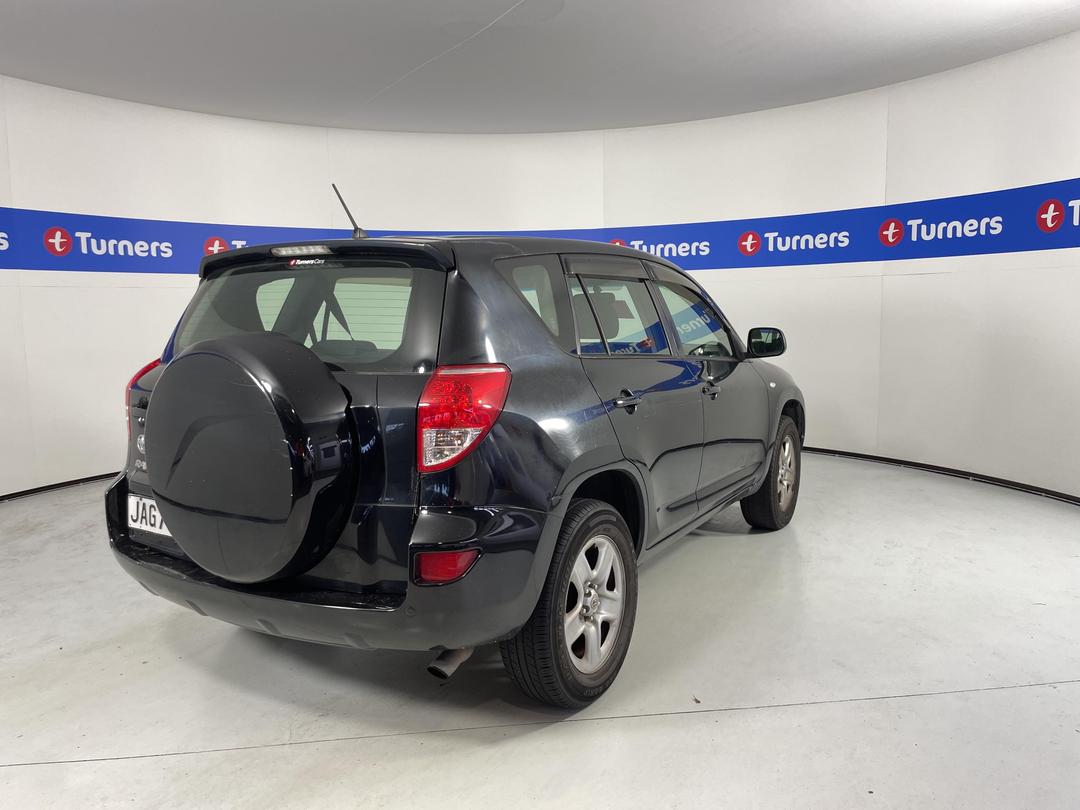 Photo '6' of Toyota Rav4