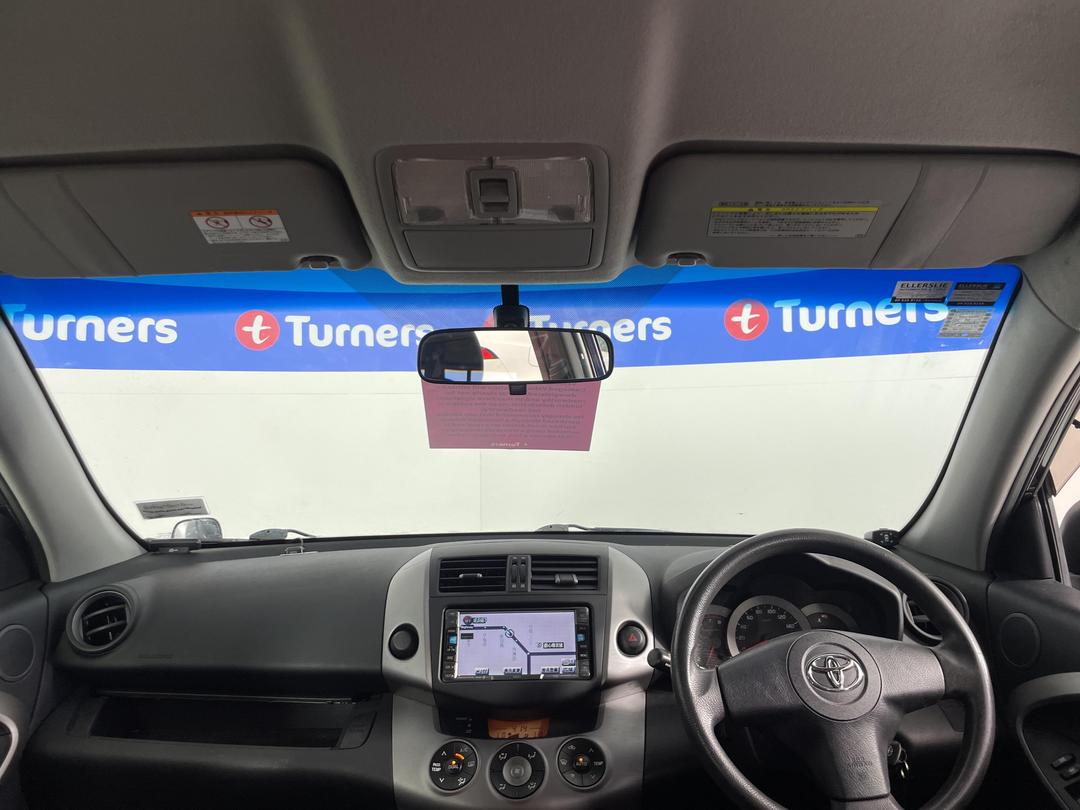 Photo '15' of Toyota Rav4