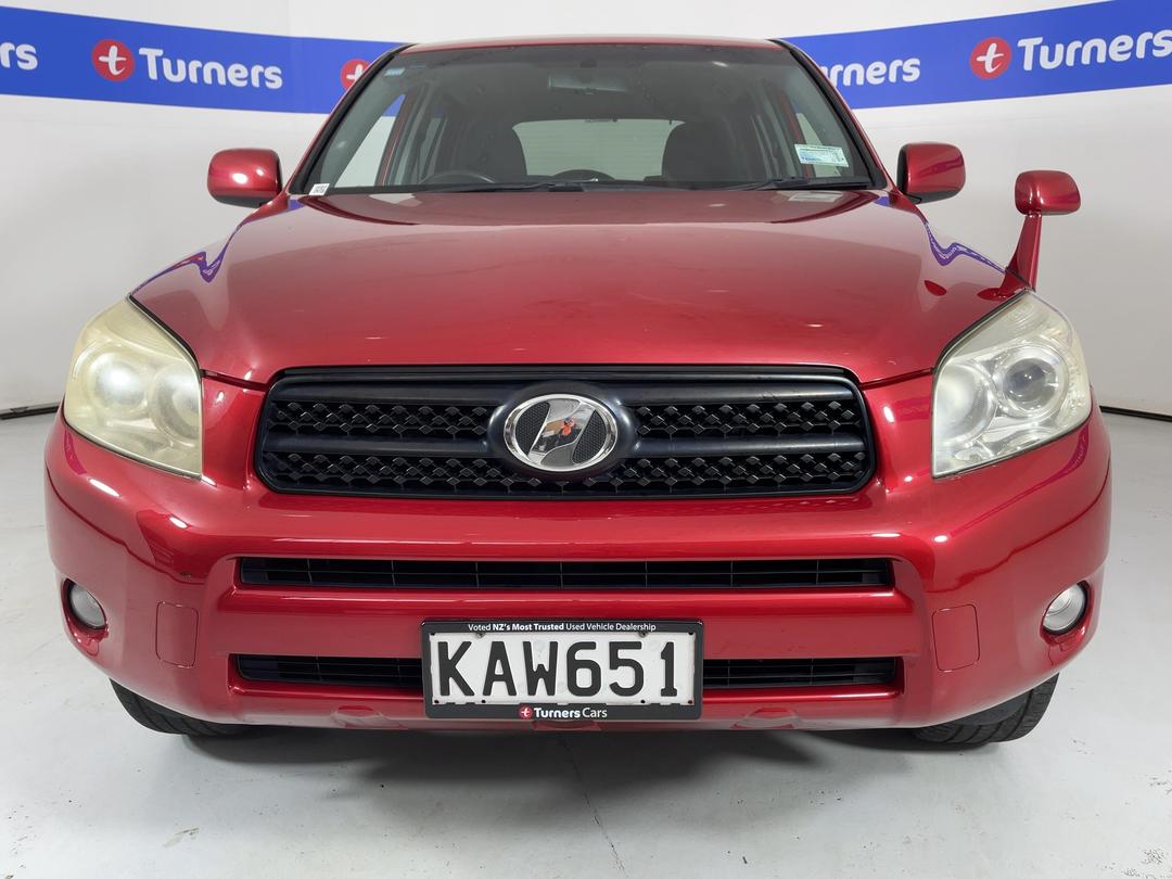 Photo '2' of Toyota Rav4