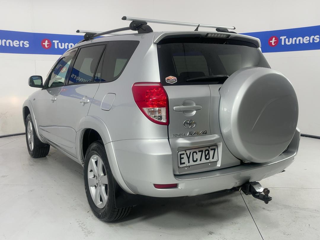 Photo '5' of Toyota Rav4