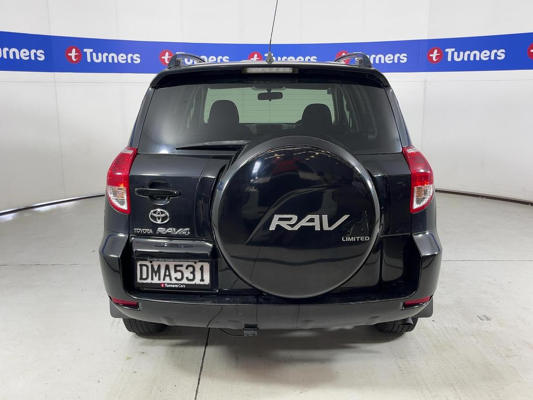 Photo '6' of Toyota Rav4