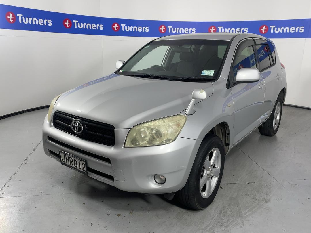 Photo '3' of Toyota Rav4 Photo '3' of Toyota Rav4