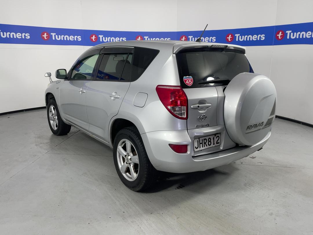 Photo '4' of Toyota Rav4 Photo '4' of Toyota Rav4