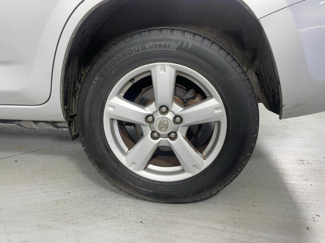 Photo '9' of Toyota Rav4 Photo '9' of Toyota Rav4