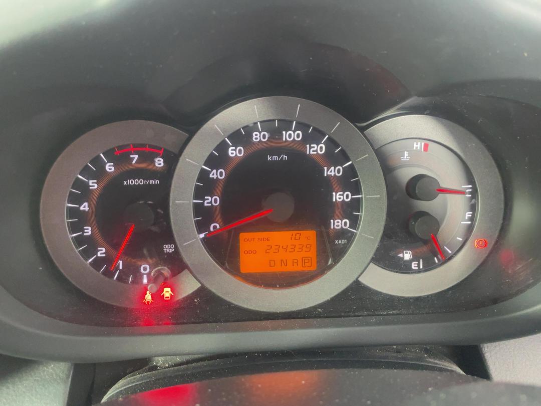 Photo '19' of Toyota Rav4 Photo '19' of Toyota Rav4